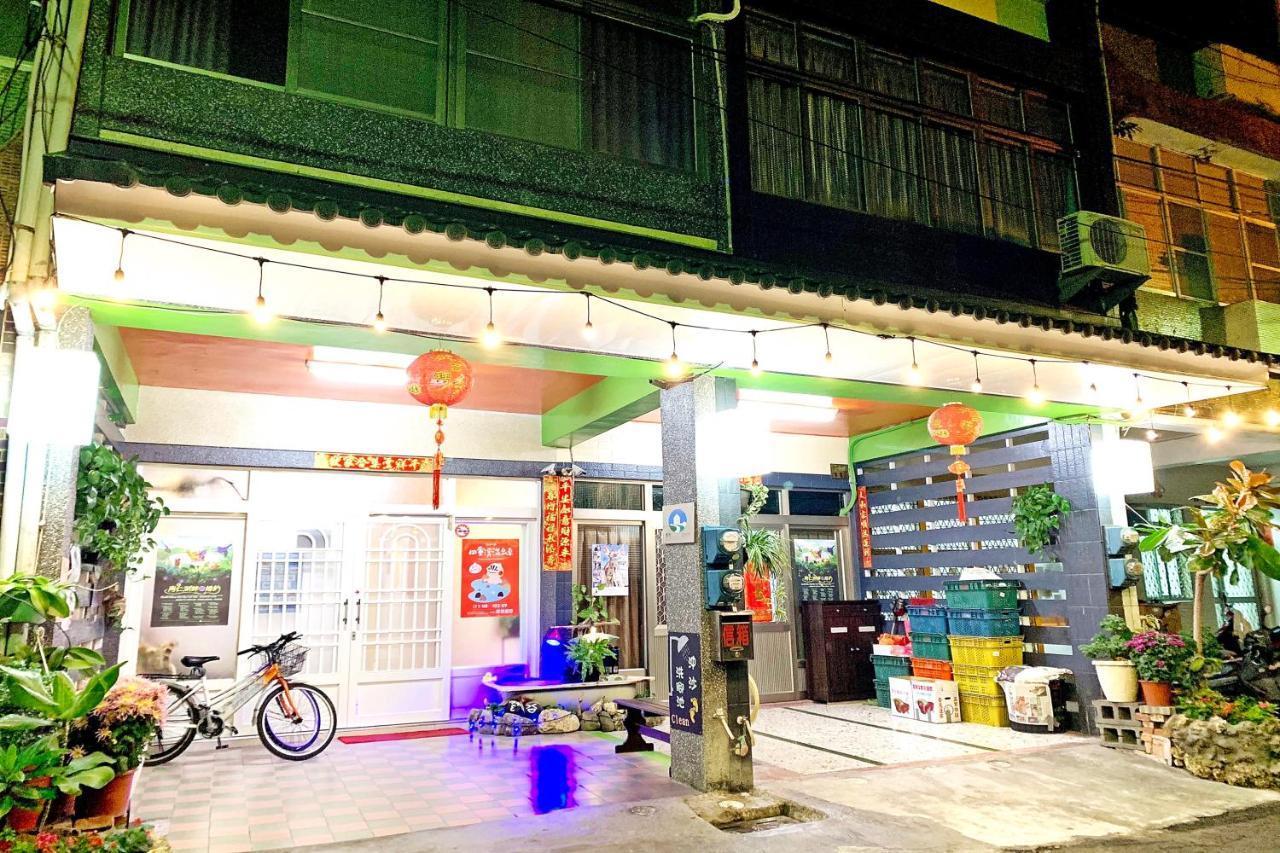 Snug-Nine Hotel Hengchun Old Town Exterior foto
