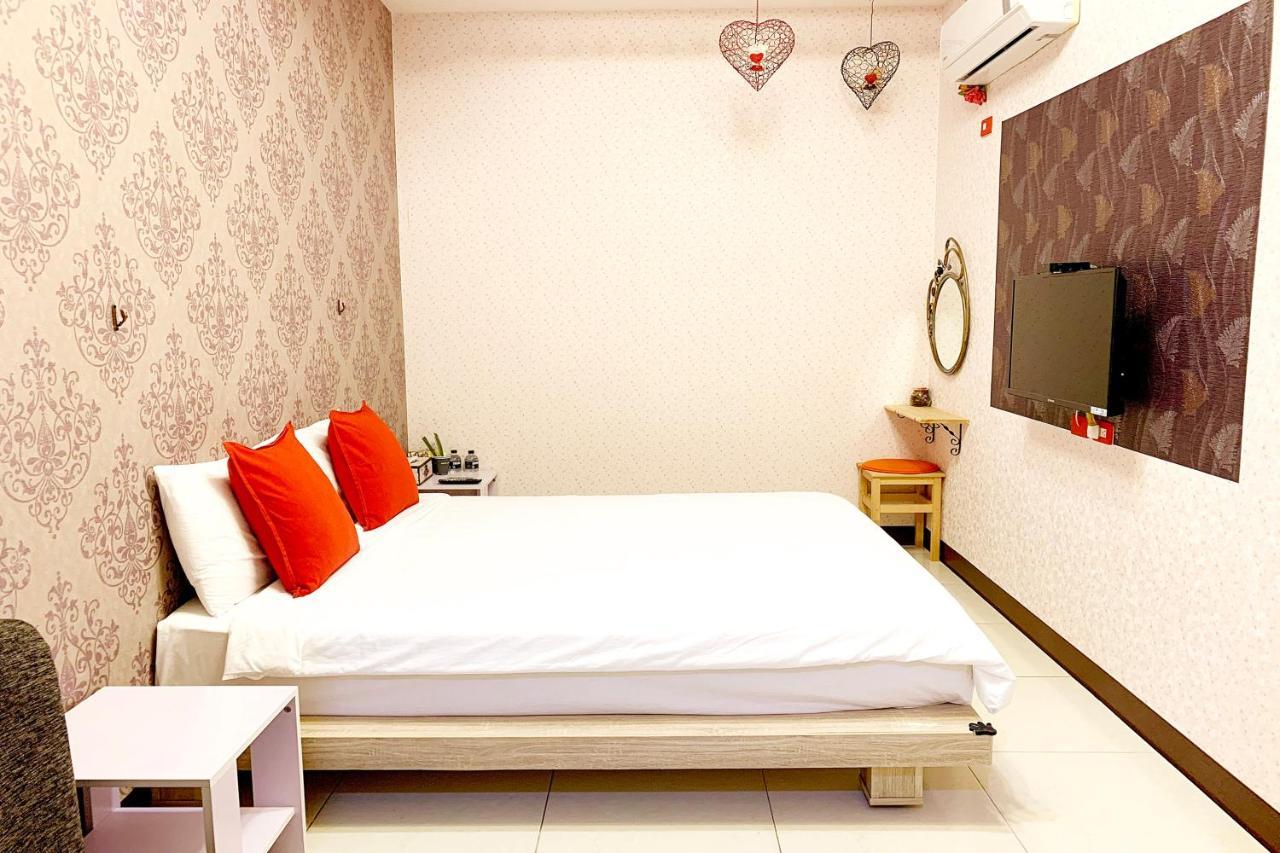 Snug-Nine Hotel Hengchun Old Town Exterior foto