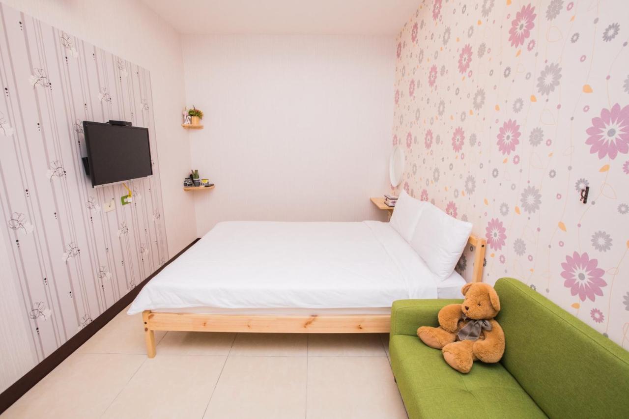Snug-Nine Hotel Hengchun Old Town Exterior foto