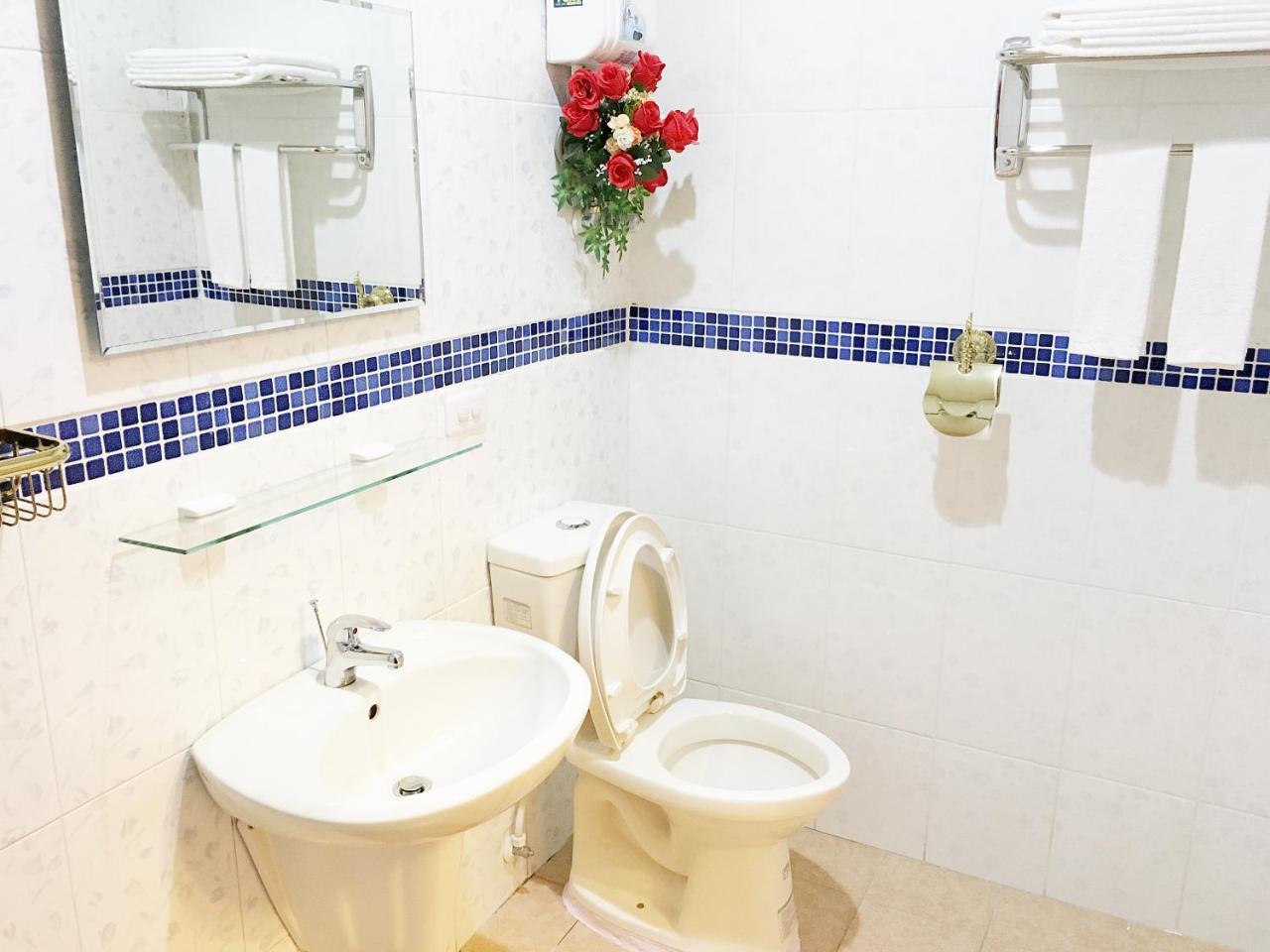 Snug-Nine Hotel Hengchun Old Town Exterior foto
